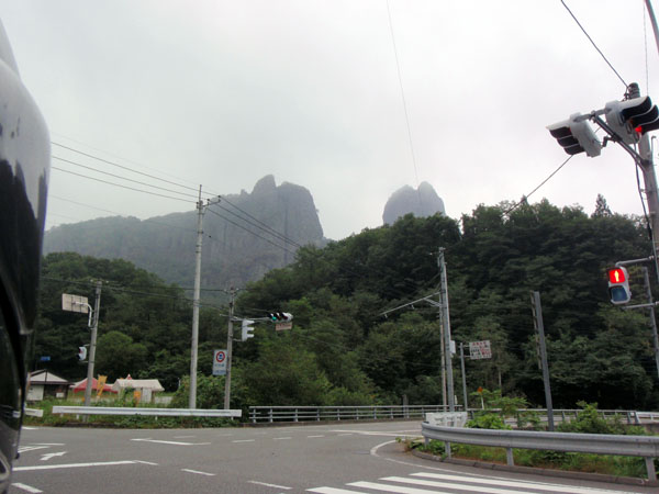 碓氷軽井沢ＩＣ出入口付近の交差点